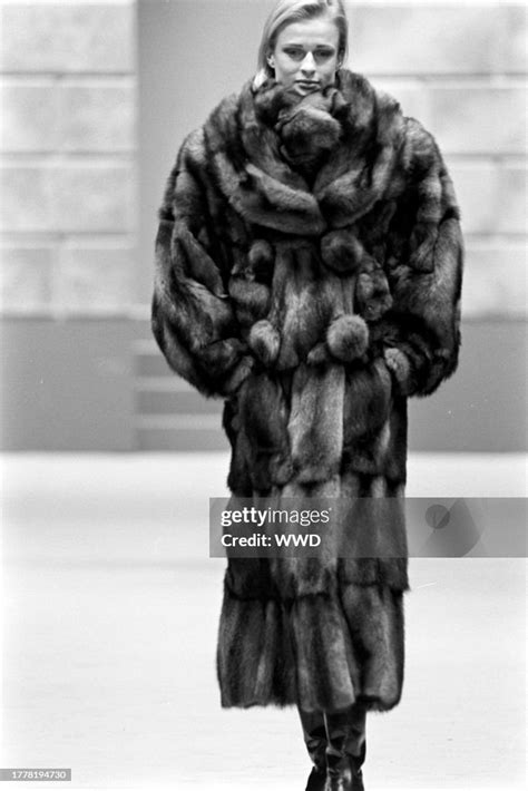 Fendi Fall 1987 Ready to Wear Runway Show 